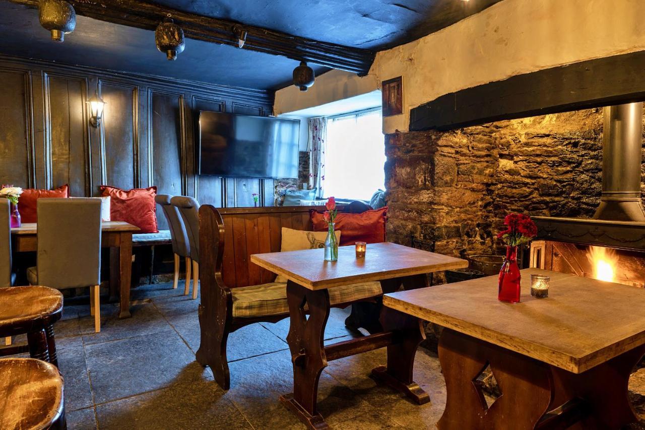 Finest Retreats - The Old Church House Inn Broadhempston Exterior photo