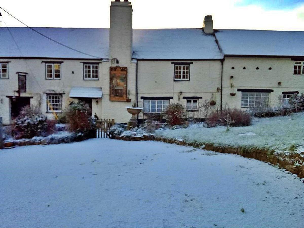 Finest Retreats - The Old Church House Inn Broadhempston Exterior photo