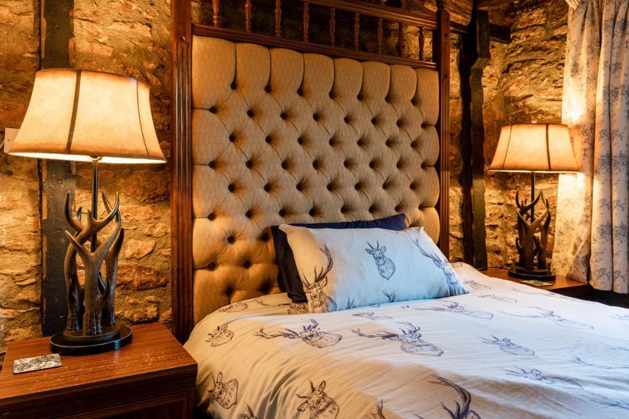 Finest Retreats - The Old Church House Inn Broadhempston Exterior photo